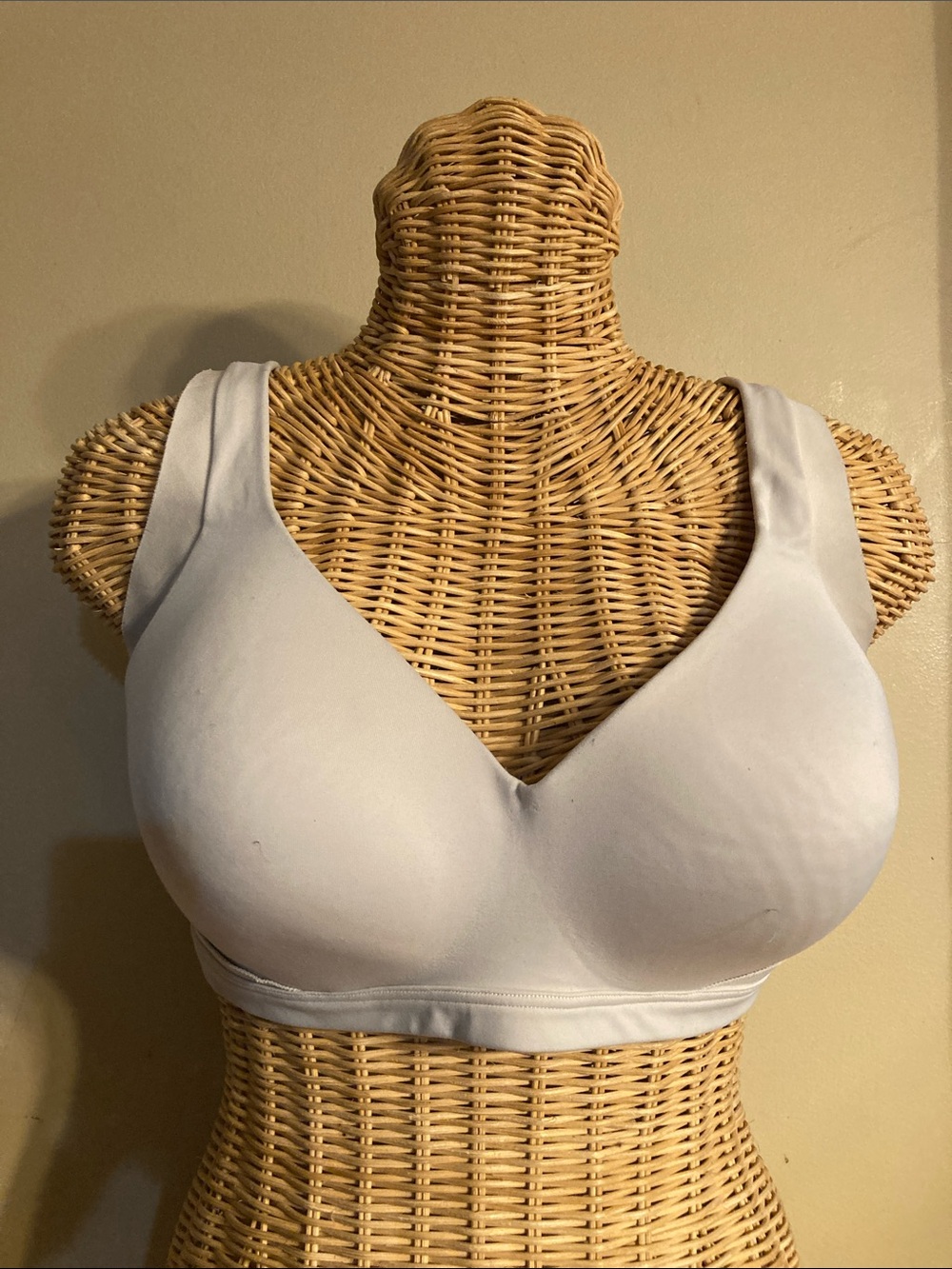 Warner’s‎ Seamless Off White Wireless Comfort Bra L